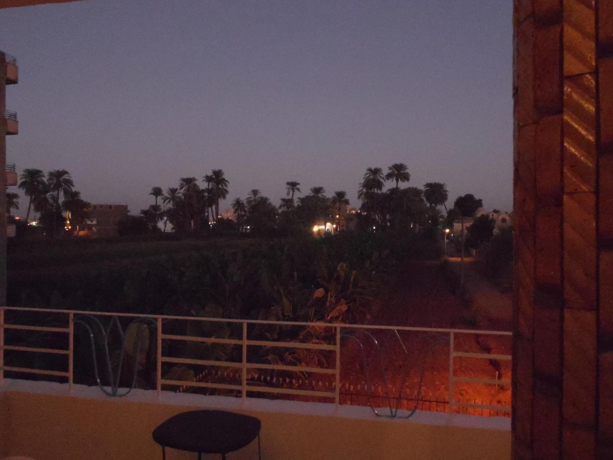 Nour House Apartment Luxor Bagian luar foto
