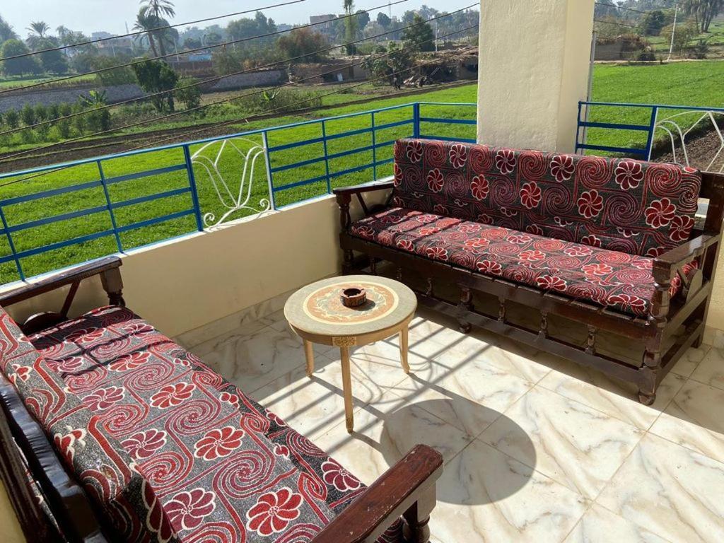 Nour House Apartment Luxor Bagian luar foto
